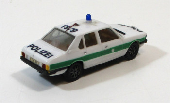 Herpa H0 1/87 BMW 528i Polizeiwagen grün / weiß