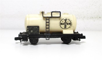 Arnold N 0450 Güterwagen Kesselwagen Bayer 588 230 DB (5666F)