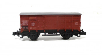 Arnold N 0462 gedeckter Güterwagen G 10 DB (5674F)