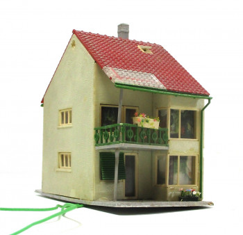 Fertigmodell H0 (3) Einfamilienhaus Siedlungshaus Reihenhaus (1070F)