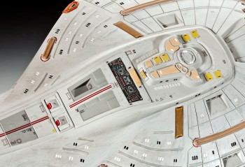 Revell 1:670 4992 Star Trek U.S.S. Voyager