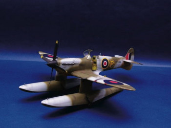Trumpeter 1:24 2404 Supermarine Spitfire Mk. Vb Wasserflugzeug