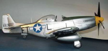 Trumpeter 1:24 2401 North American P-51 D Mustang IV