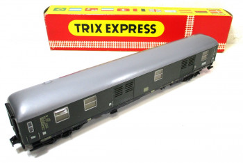 Trix Express H0 3368 Gepäckwagen D-Zug DB OVP (382g)