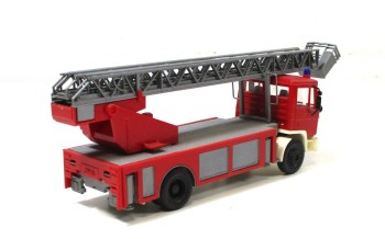 Automodell H0 MAN Drehleiter Feuerwehr