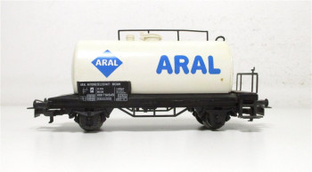 Märklin H0 4440 Kesselwagen ARAL 80 000 7 645-3 DB (1112G)