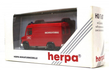 Modellauto H0 1/87 Herpa 041782 MB Vario Nachrichtenbau FW Wien