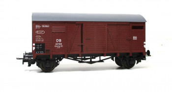 Liliput H0 (1) 25300 gedeckter Güterwagen 277 165 DB (822H)