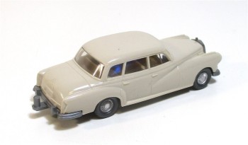 Wiking H0 1/87 Mercedes 300 Limousine mit AHK PKW-Modell o. OVP 