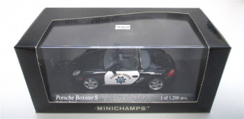 Modellauto 1:43 Minichamps 065692 Porsche Boxster S CHiPs OVP (5118h)