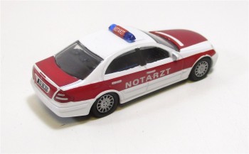 Schuco H0 1/87 PKW Mercedes Benz Feuerwehr Notarzt o. OVP (119/2)