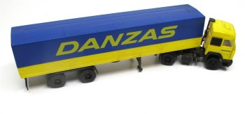 Spur H0 LKW Iveco Sattelzug Pritsche/Plane Danzas (0798K)