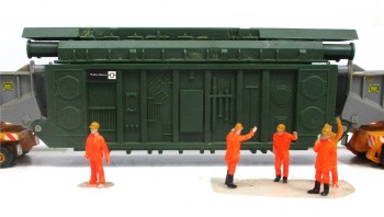 Kibri 1/87 DB Großtrafotransport der DB mit Bedienbersonal o.OVP (4426k)