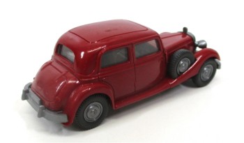 Wiking H0 1/87 Mercedes Benz 260D bordeuxrot PKW-Modell o. OVP (99-10)