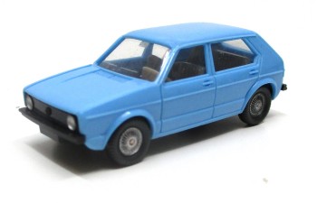 Wiking H0 1/87 GolfI hellblau PKW-Modell o. OVP  (75-21)