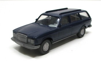 Wiking H0 1/87 Mercedes Benz 250T Combi PKW-Modell o. OVP  (75-23)