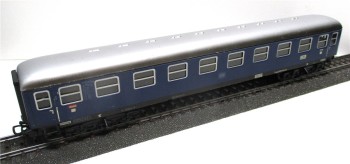 Spur H0 Märklin Schnellzug-Personenwagen Aüm o.OVP (2137L)