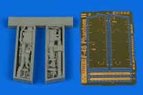 Aires 1:48 4763 F-4S Phantom II electronic bay f.Zoukeim