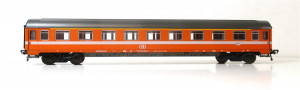 Spur H0 Fleischmann 5151 Personenwagen 1.KL 61 88 19-70 609-3 SNCB (4712E)