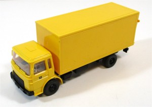 Wiking H0 1/87 MAN Koffer-LKW mit Heckklappe Deutsche Bundespost (33/18)