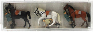  Preiser H0 10583 Figuren Stehende Polizisten m. Pferden - OVP NEU (5717e)