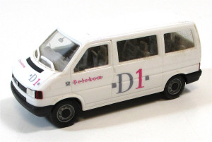 Spur H0 Herpa Transporter VW Caravelle weiß Telekom D1 (55/102)