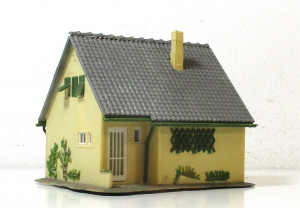 Spur H0 Fertigmodell (2) Wohnhaus/Siedlungshaus (0111E)