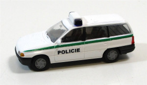 Rietze 50497 H0 1/87 PKW Opel Astra Polizei Kombi (65/02)