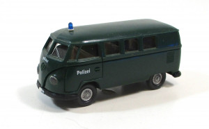 Brekina H0 1/87 VW T1 Bus Transporter Polizei tannengrün