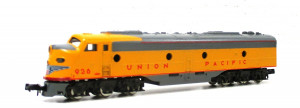 Rivarossi N 9153 Diesellok EMD E-8 A-Unit Union Pacific #926 Analog OVP (2159F)