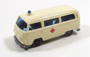 Wiking H0 1/87 (2) 320 VW T2 VW-Bus DRK cremeweiß ohne OVP 