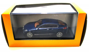 Modellauto 1:43 Norev Opel Insignia blau-met. OVP (5314F)