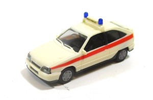 Herpa H0 1/87 Opel Kadett DRK cremeweiß