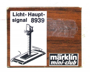 Märklin Z 8939 Licht-Hausptsignal OVP (Z147-3g)