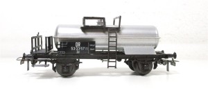 Schicht 426/103 Säurekesselwagen 53-33-57 DR OVP (245G)