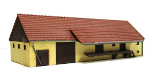 Fertigmodell N Scheune/Lagerhaus mit Rampe (HN-1035g)