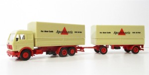 Spur H0 1/87 Herpa 811292 MB LKW Planenpritschenhängerzug "Apollinaris" (37/07)