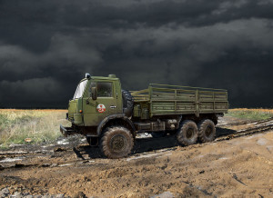ICM 1:35 35001 Soviet Six-Wheel Army Truck(100% new mol