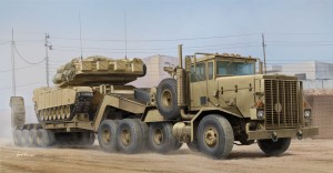 Hobby Boss 1:35 85519 M911 C-HET w/m747 Heavy Equipment Semi- Trailer