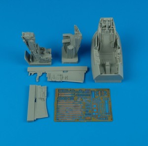 Aires 1:32 2114 BAE Lightning F.6 cockpit set (TRU)