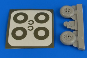 Aires 1:32 2218 Bucker Bu 131 wheels & paint masks transverse tread w/o disc cover