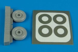 Aires 1:48 4493 Macchi MC 202/205 wheel & paint masks