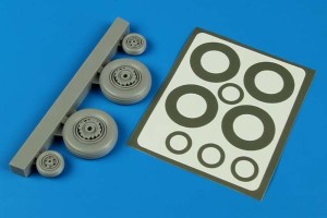 Aires 1:48 4593 S2F Tracker wheels & p. masks f. Kinetic