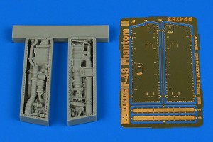 Aires 1:48 4763 F-4S Phantom II electronic bay f.Zoukeim