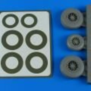 Aires 1:48 4858 B-26K Invader wheels & paint masks - early