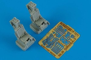 Aires 1:72 7271 M.B. Gruea-7 (A-6E/EA-6A) ejection seats