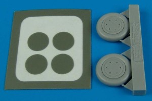 Aires 1:72 7244 SBD Dauntless wheel & paint masks