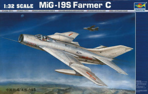 Trumpeter 1:32 2207 MiG-19 S Farmer C