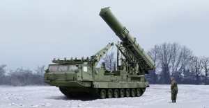 Trumpeter 1:35 9521 Russian S-300V 9A85 SAM