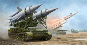 Trumpeter 1:35 9523 Soviet 2K11A TEL w/9M8M MissileKrug-a (SA-4 Ganef)